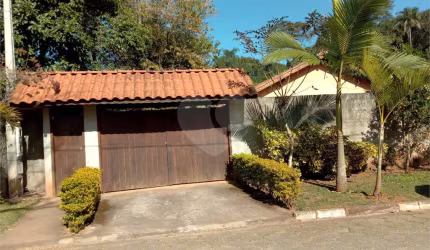 Condomínio com 2 quartos à venda em São Vicente - SP