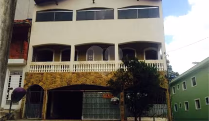 Sobrado com 4 quartos à venda em Jardim São João (zona Norte) - SP