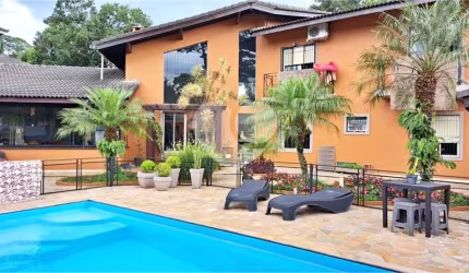 Casa com 8 quartos à venda em Roseira - SP