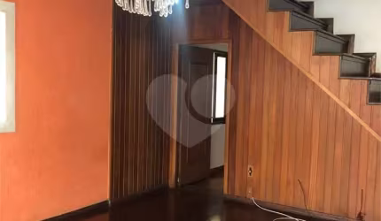 Sobrado com 3 quartos à venda em Centro - SP