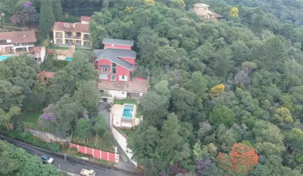 Casa com 6 quartos à venda em Roseira - SP