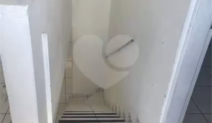 Terreno com 3 quartos à venda em Jardim Maristela - SP
