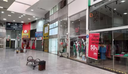 Loja à venda ou para locação em Santana - SP