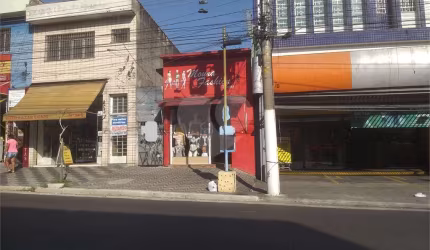 Prédio inteiro à venda em Jardim Peri - SP
