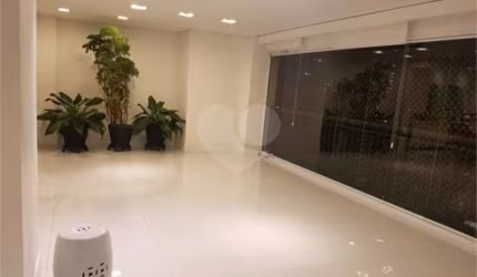 Apartamento com 4 quartos à venda em Vila Regente Feijó - SP