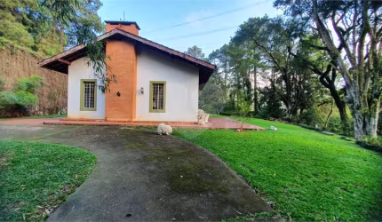 Casa com 3 quartos à venda em Roseira - SP