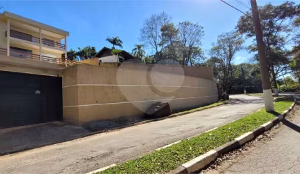 Condomínio com 4 quartos à venda em Caraguatá - SP