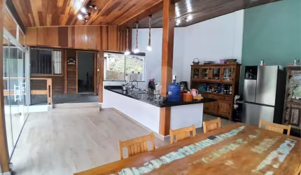 Condomínio com 3 quartos à venda em Caraguatá - SP
