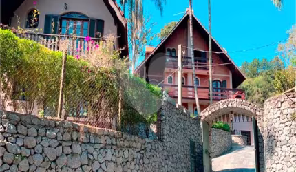 Casa com 4 quartos à venda em Roseira - SP