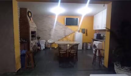 Sobrado com 4 quartos à venda em Vila Rosa - SP