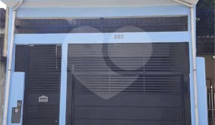 Casa com 3 quartos à venda em Vila Hermínia - SP