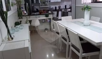Sobrado com 3 quartos à venda em Vila Roque - SP