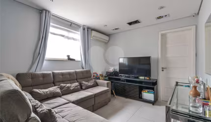 Casa com 2 quartos à venda em Barra Funda - SP