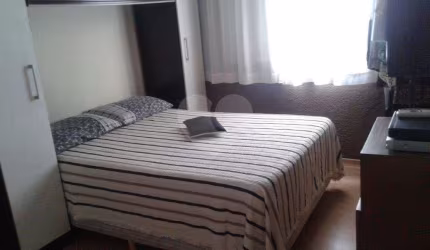 Apartamento com 2 quartos à venda em Bom Retiro - SP