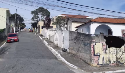 Terreno à venda em Água Fria - SP