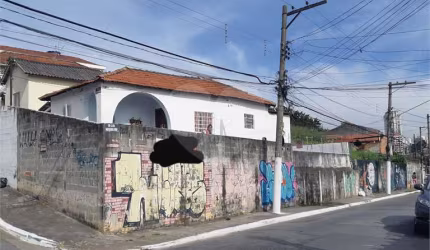 Terreno à venda em Água Fria - SP