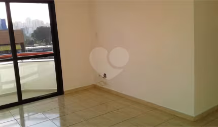 Apartamento com 3 quartos à venda em Carandiru - SP