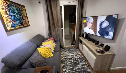 Apartamento com 3 quartos à venda em Vila Caraguatá - SP
