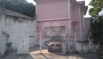 Sobrado com 3 quartos à venda em Vila Constança - SP