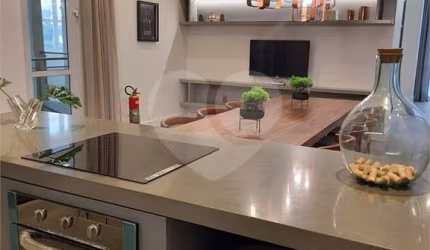 Apartamento com 3 quartos à venda em Vila Regente Feijó - SP