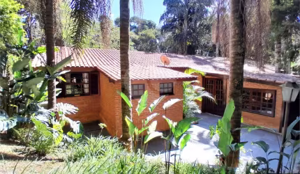 Condomínio com 3 quartos à venda em Caraguatá - SP