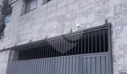 Prédio inteiro à venda em Vila Romero - SP