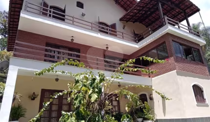 Casa com 4 quartos à venda em Roseira - SP