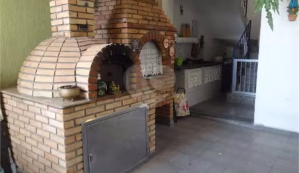 Casa com 6 quartos à venda em Jardim Franca - SP