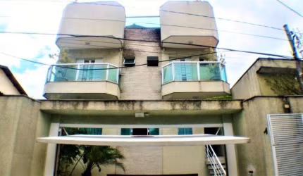 Sobrado com 5 quartos à venda em Parque Vitória - SP