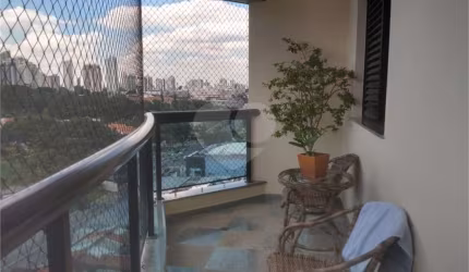Apartamento com 3 quartos à venda em Vila Regente Feijó - SP
