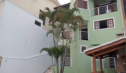 Sobrado com 4 quartos à venda em Jardim Virginia Bianca - SP
