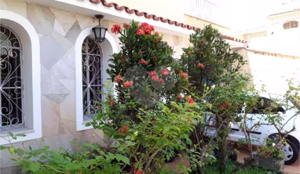 Sobrado com 3 quartos à venda em Vila Paulicéia - SP