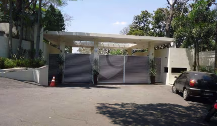 Condomínio com 1 quartos à venda em Vila Irmãos Arnoni - SP