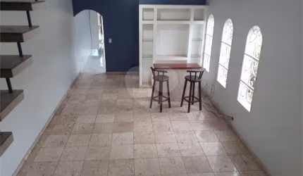 Sobrado com 4 quartos à venda em Jardim Virginia Bianca - SP