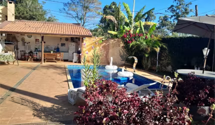 Casa térrea com 2 quartos à venda em Roseira - SP