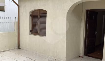 Casa com 2 quartos à venda em Vila Isolina Mazzei - SP