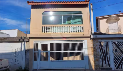 Sobrado com 2 quartos à venda em Parque Vitória - SP