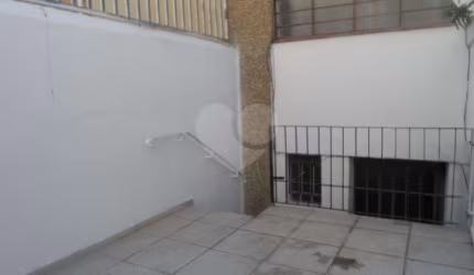 Sobrado com 6 quartos à venda em Santana - SP