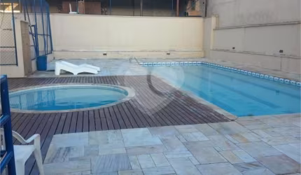 Apartamento com 3 quartos à venda em Canindé - SP