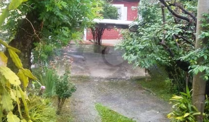 Casa térrea com 6 quartos à venda em Vila Pereira Cerca - SP