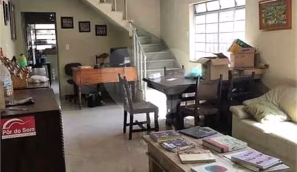 Casa com 4 quartos à venda em Mirandópolis - SP