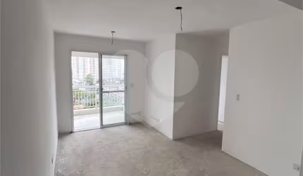 Apartamento com 3 quartos à venda em Vila Souza - SP