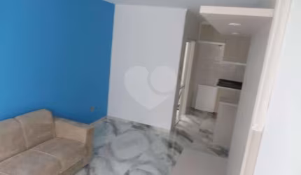 Condomínio com 2 quartos à venda em Vila Nivi - SP