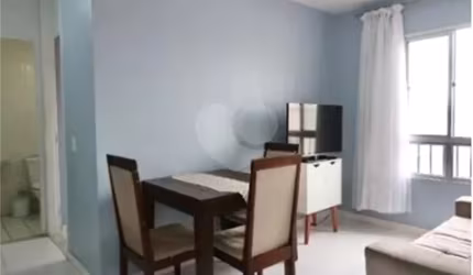 Apartamento com 2 quartos à venda em Luz - SP