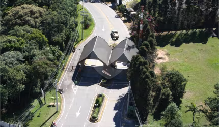 Terreno à venda em Caraguatá - SP