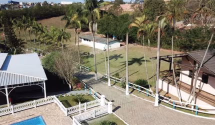 Chácara com 4 quartos à venda em Luiz Fagundes - SP