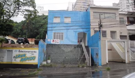 Sobrado com 9 quartos à venda ou para locação em Santana - SP