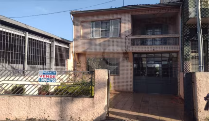 Casa com 3 quartos à venda em Vila Paiva - SP
