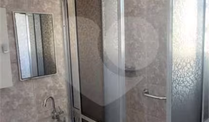 Casa com 3 quartos à venda em Cambuci - SP