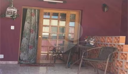 Casa com 3 quartos à venda em Vila Salete - SP